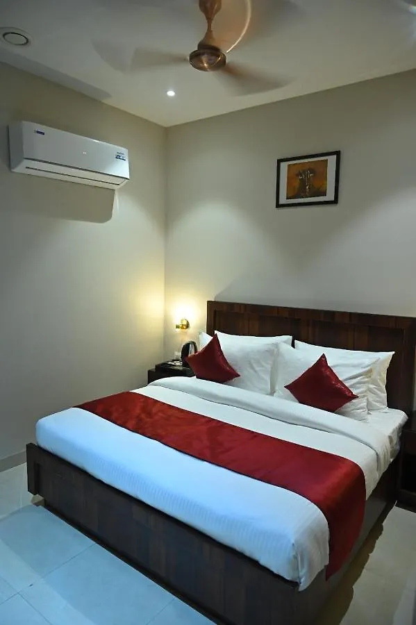 Hotel Lamp Inn Panchkula India