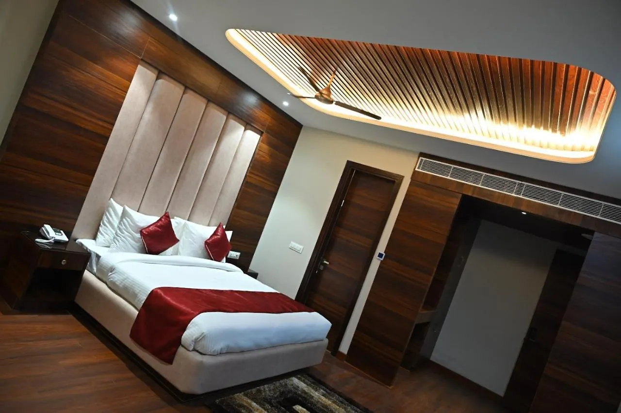 Hotel Lamp Inn Panchkula